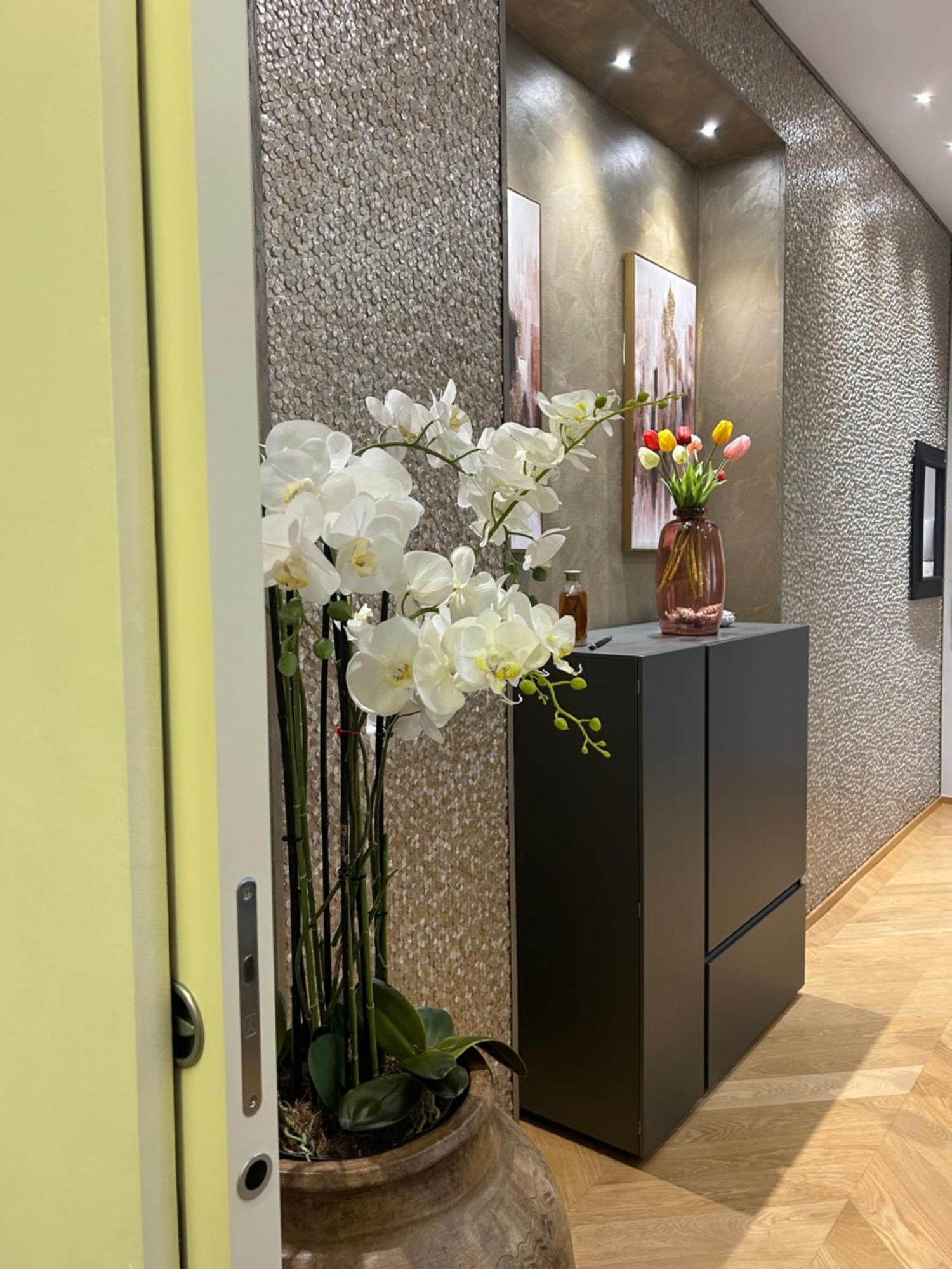 Luxury Gold Apartment Mailand